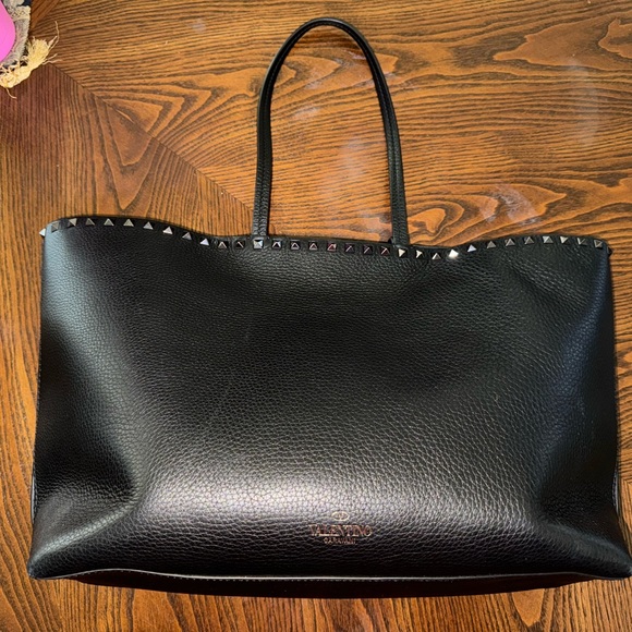 Valentino Garavani Rockstud Tote - Picture 1 of 11